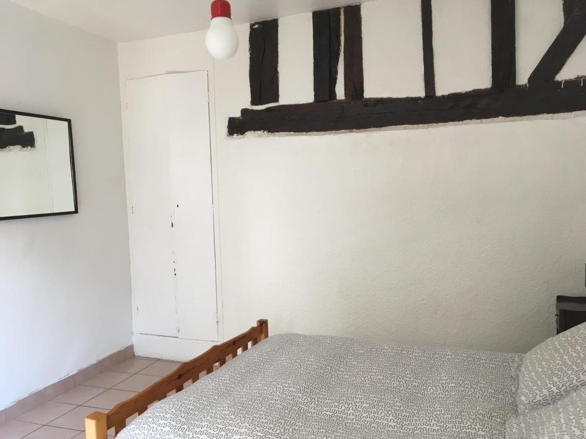 Appartement Chez Tibo Provins Buitenkant foto